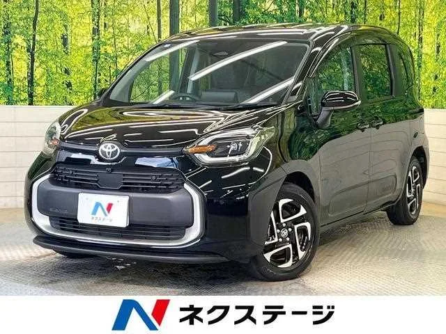 Toyota Sienta 2024 — фото 1, купить с доставкой в Москву