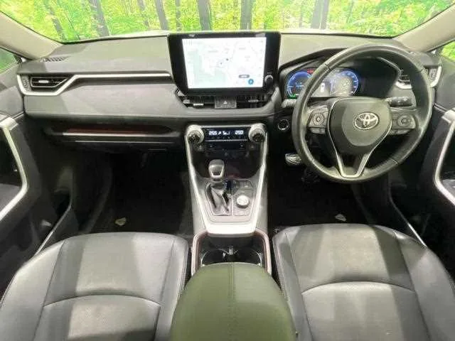Toyota RAV4 2023 — миниатюра 2