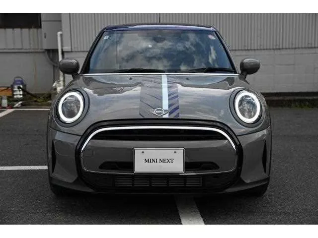 BMW MINI 2022 — миниатюра 2