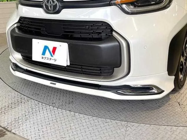 Toyota Sienta 2023 — миниатюра 5