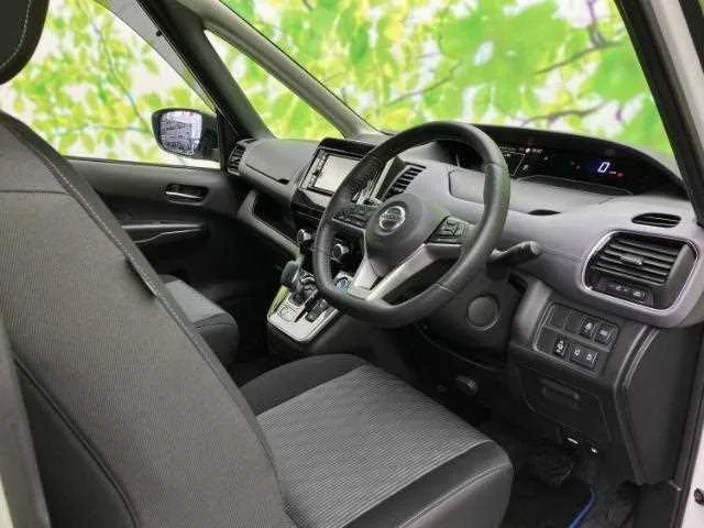 Nissan Serena 2022 — миниатюра 5