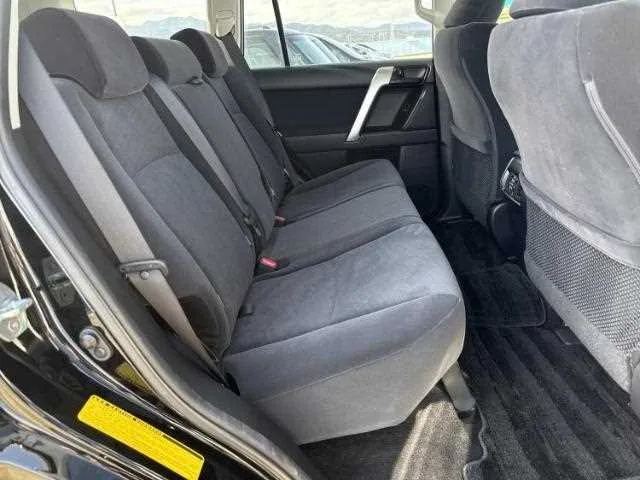 Toyota Land Cruiser Prado 2023 — миниатюра 5