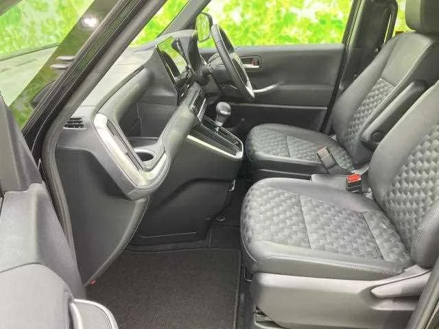 Toyota Voxy 2025 — миниатюра 5