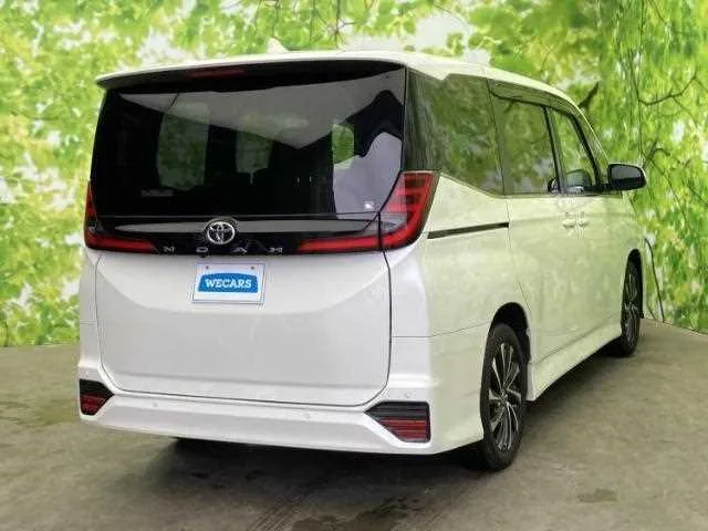 Toyota Noah 2023 — миниатюра 3