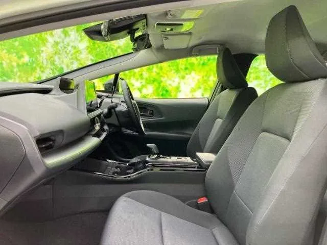 Toyota Prius X 2024 — миниатюра 3