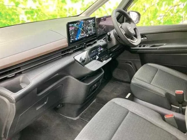 Nissan Serena 2023 — миниатюра 3
