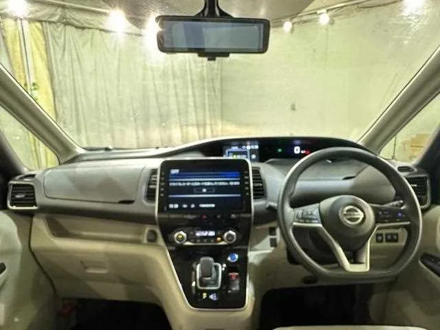 Nissan Serena 2022 — миниатюра 2