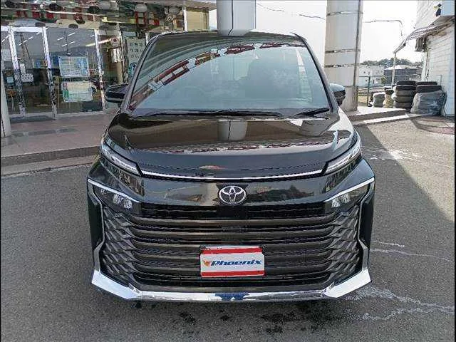 Toyota Voxy S-G 2023 — миниатюра 2