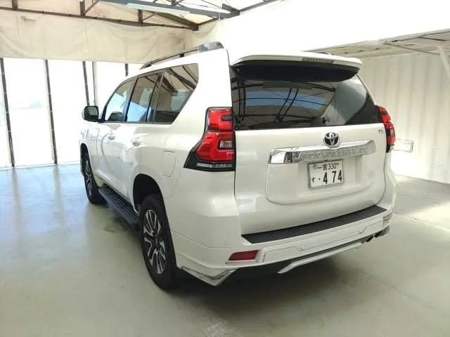 Toyota Land Cruiser Prado TX L PACKAGE 2023 — миниатюра 5
