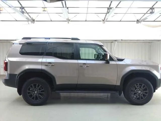 Toyota Land Cruiser VX 2025 — миниатюра 2