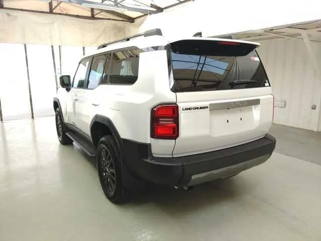Toyota Land Cruiser VX 2025 — миниатюра 5