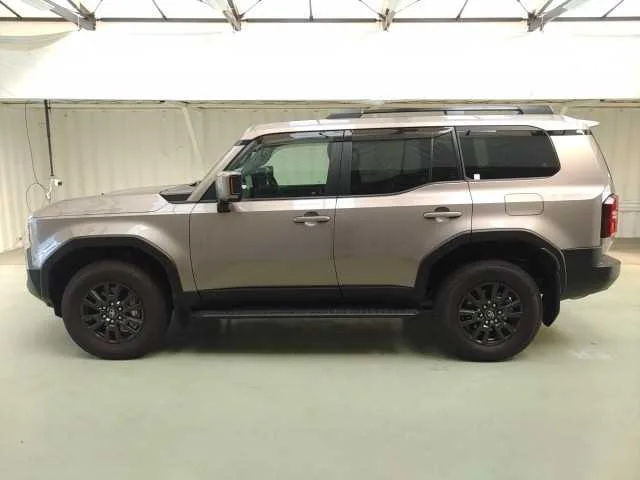 Toyota Land Cruiser VX 2025 — миниатюра 3