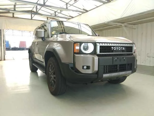Toyota Land Cruiser VX 2025 — фото 1, купить с доставкой в Москву