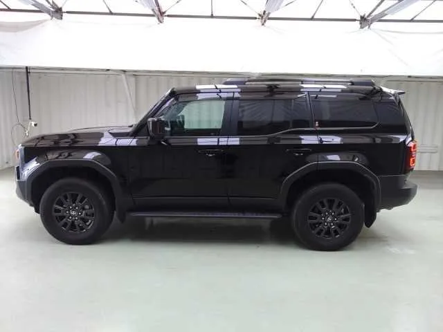 Toyota Land Cruiser VX 2024 — миниатюра 3