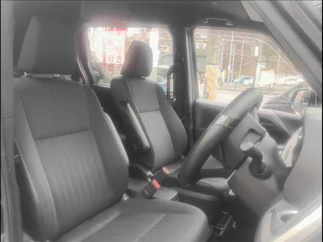 Toyota Voxy HYBRID S-G 2023 — миниатюра 4