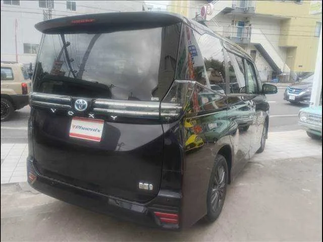 Toyota Voxy HYBRID S-G 2023 — миниатюра 5