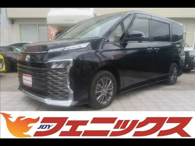 Toyota Voxy HYBRID S-G 2023 — фото 1, купить с доставкой в Москву