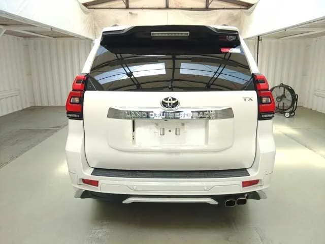 Toyota Land Cruiser Prado TX L PACKAGE 2022 — миниатюра 4