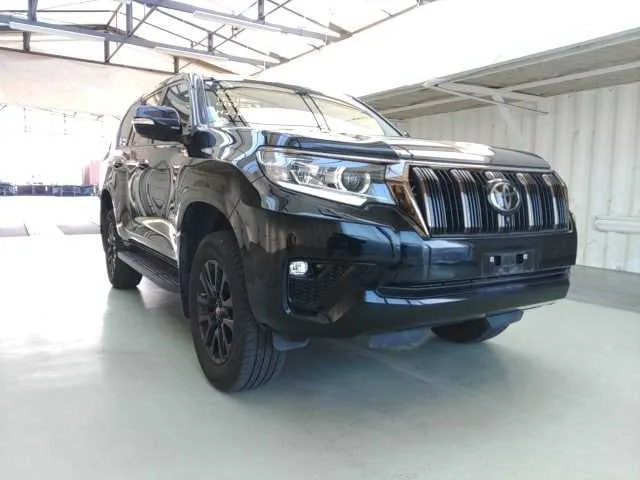 Toyota Land Cruiser Prado TX L PACKAGE 70TH ANNIVERSARY LIMITED 2022 — фото 1, купить с доставкой в Москву