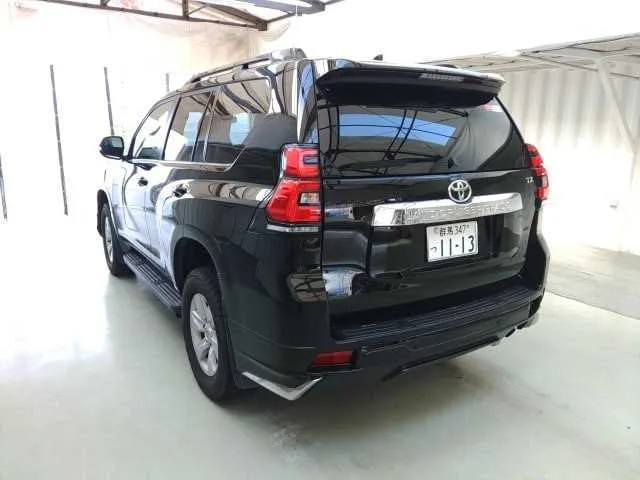 Toyota Land Cruiser Prado TX 2023 — миниатюра 5
