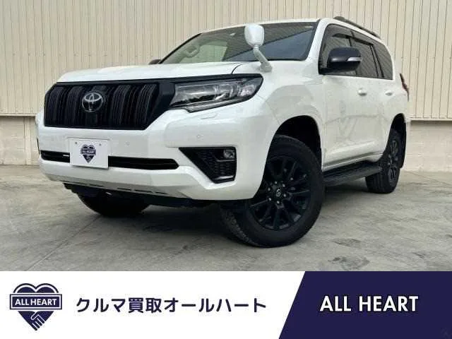 Toyota Land Cruiser Prado 2023 — фото 1, купить с доставкой в Москву