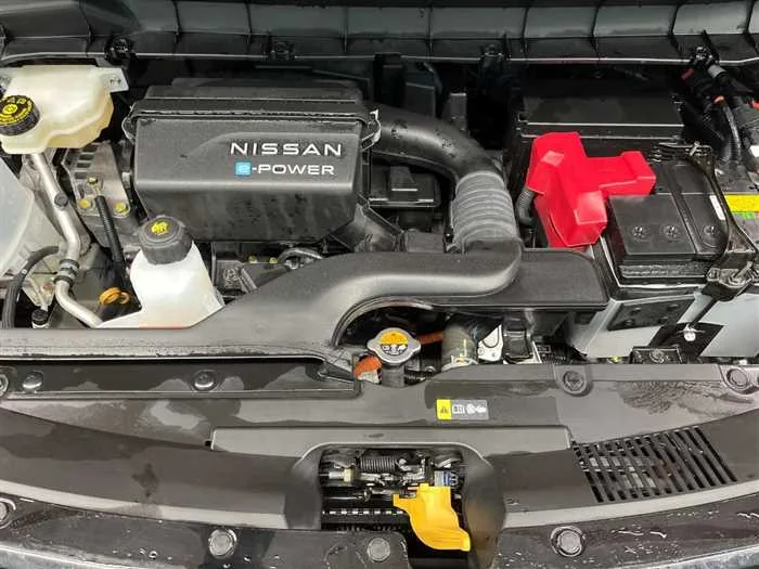 Nissan Serena 2023 — миниатюра 5