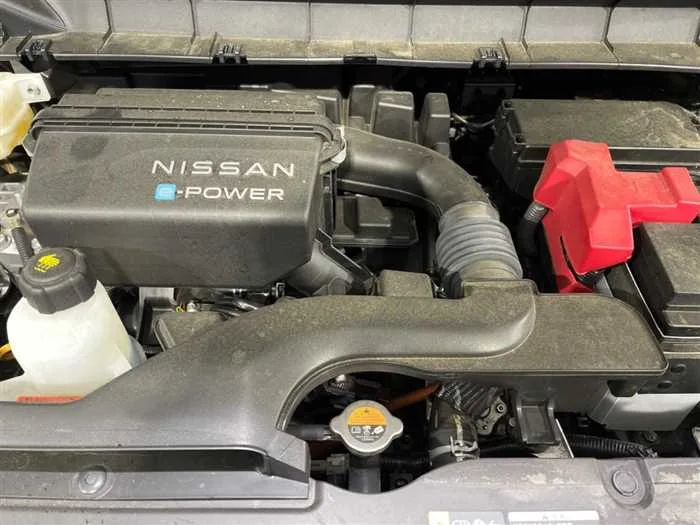 Nissan Serena 2023 — миниатюра 5