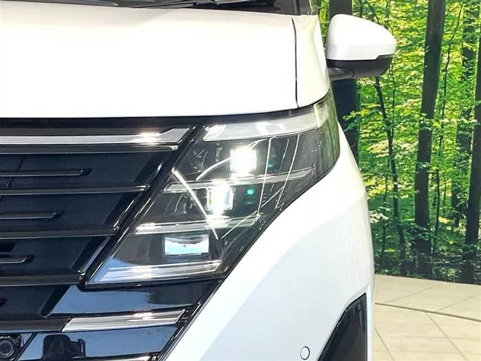 Nissan Serena 2024 — миниатюра 4