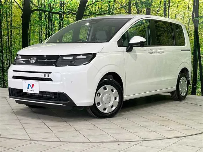 Honda Freed 2025 — фото 1, купить с доставкой в Москву