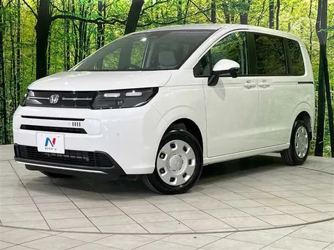 Honda Freed 2025 купить в Москве