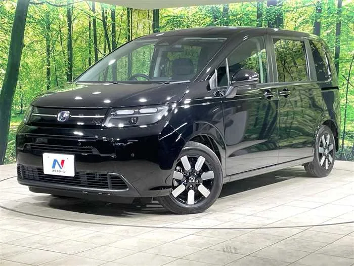 Honda Freed 2025 — фото 1, купить с доставкой в Москву