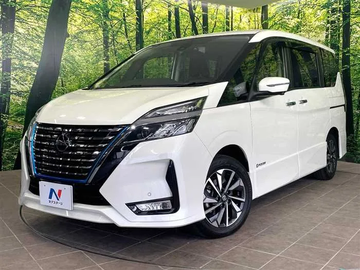 Nissan Serena 2022 — фото 1, купить с доставкой в Москву