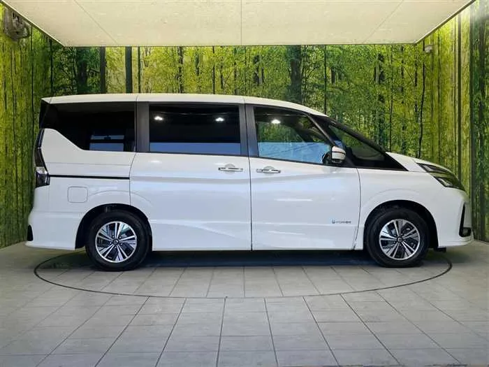 Nissan Serena 2022 — миниатюра 4