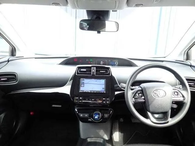 Toyota Prius 2023 — миниатюра 5