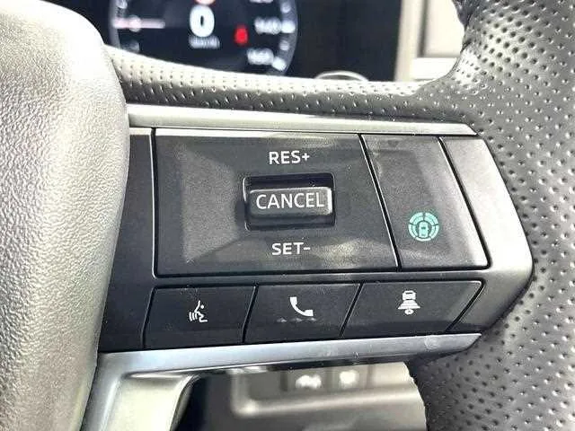 Mitsubishi Outlander 2022 — миниатюра 5