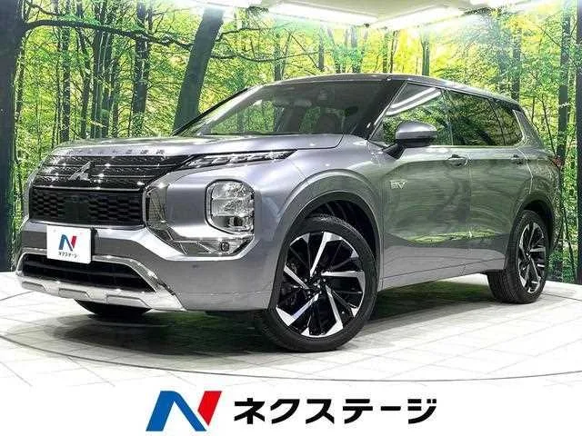 Mitsubishi Outlander 2022 — фото 1, купить с доставкой в Москву