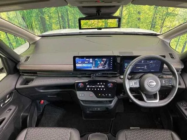 Nissan Serena 2023 — миниатюра 2