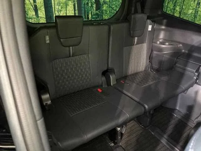 Toyota Noah 2025 — миниатюра 4