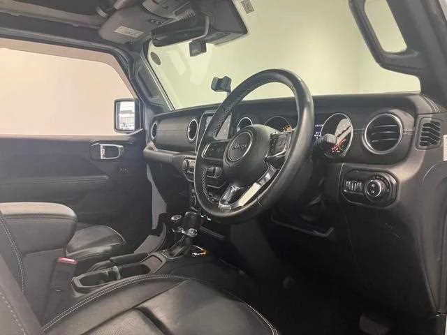 Jeep Wrangler 2023 — миниатюра 4