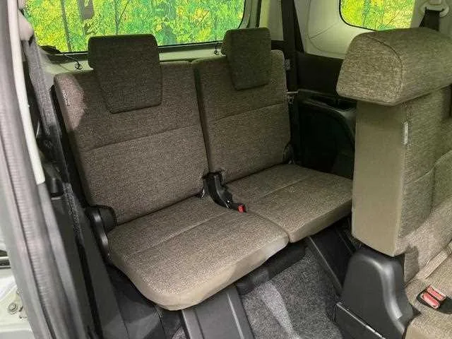 Toyota Sienta 2023 — миниатюра 4