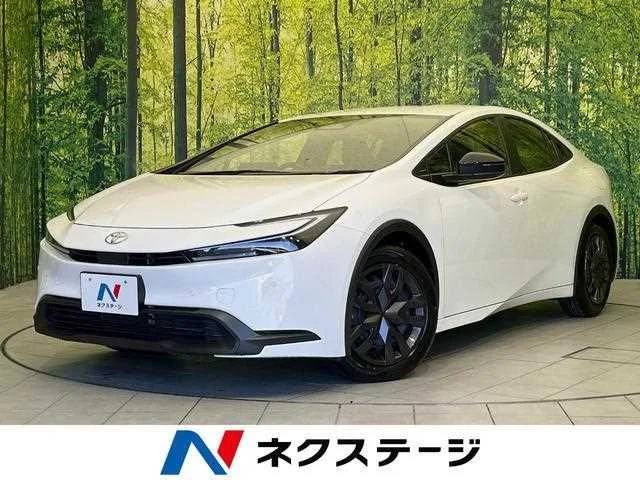 Toyota Prius 2023 — фото 1, купить с доставкой в Москву