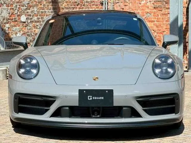 Porsche 911 2024 — миниатюра 4