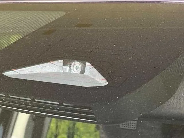 Toyota Sienta 2023 — миниатюра 3