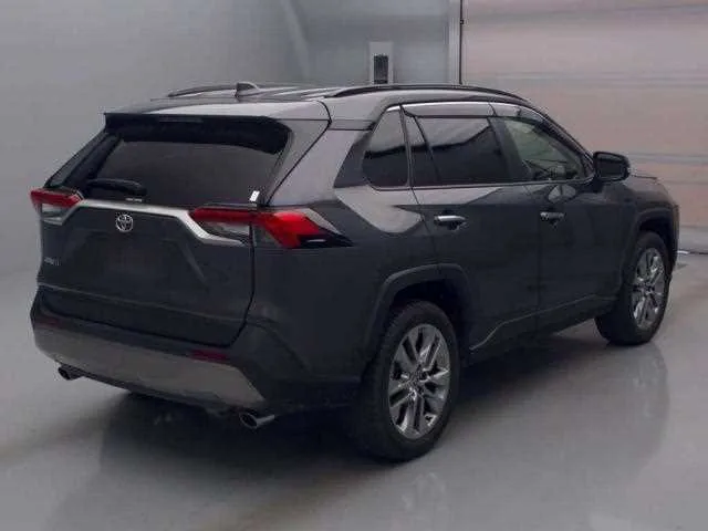 Toyota RAV4 2023 — миниатюра 2