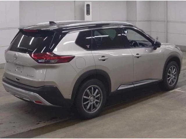 Nissan X-Trail 2022 — миниатюра 2