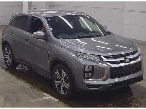 Mitsubishi RVR 2023 купить в Москве
