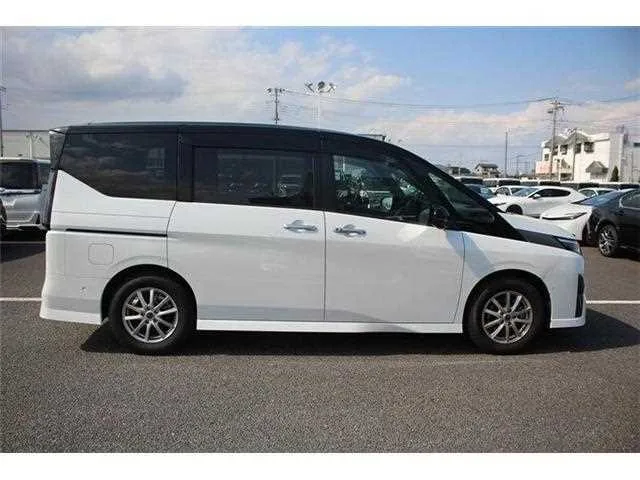 Nissan Serena 2023 — миниатюра 5