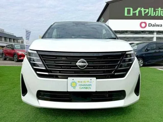 Nissan Serena 2024 — миниатюра 2