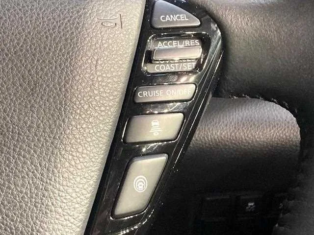Nissan Elgrand 2024 — миниатюра 5