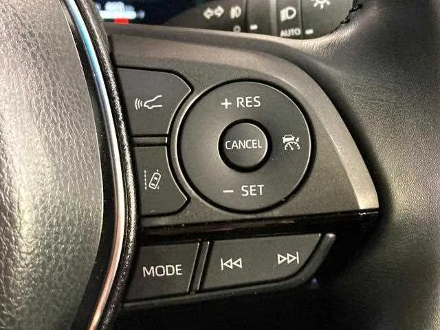 Toyota Harrier Hybrid 2024 — миниатюра 3